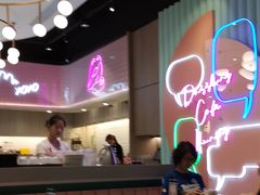 大堂-Dazzling Cafe 蜜糖吐司专卖店