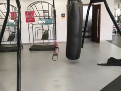 -美格菲健身(外滩店)