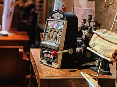 -BIGHOUSE·大房子电影主题融合餐厅(盐河巷店)