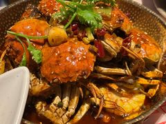 -肥肥虾庄·金牌油焖大虾(汉街SKP店)