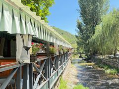 -北京水岸山吧度假村(雁栖镇店)