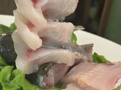 -得意咚瓜·顺德鱼生·冬瓜火锅(深圳首店)