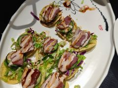 -河畔春天时尚餐厅