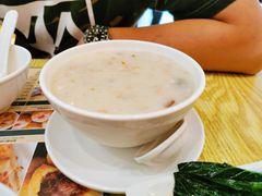 金銀蛋瘦肉粥-添好运点心专门店(百老汇店)