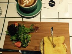 iphone_upload_pic-MIKAKU(万达广场上海宝山店)