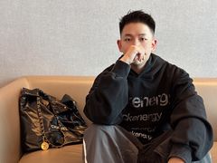 -上海龙之梦万丽酒店