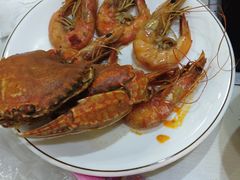 -尚品海鲜肥牛自助火锅(湖明店)