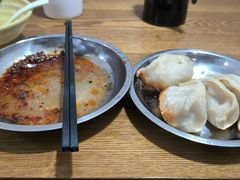 -黄阿姨锅贴大王(万航渡路店)