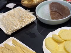 -俏媳妇火锅(宽窄巷子店)