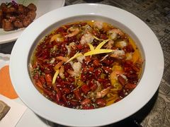 沸腾虾球-桂满陇天书(南京德基旗舰店)