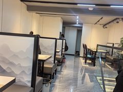 -三湘四水正宗湘菜(君峰路店)