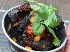 -黑色经典臭豆腐·湖南特产(坡子街店)