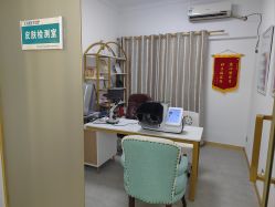 -康容堂·专业祛痘·皮肤管理中心