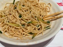 -肥肥虾庄·金牌油焖大虾(汉街SKP店)