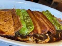 把子肉-老牌坊•鲁菜名店•地道济南菜(大观园商埠店)