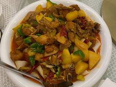 新疆大盘鸡-巴扎美食·新疆菜·西域歌舞表演餐厅(新疆大厦店)