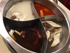 经典四品锅-彤德莱火锅(果园路店)