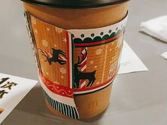 热拿铁-麦当劳(岚皋路品尊国际店)