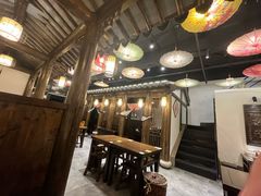 -聚汇三少·龙虾·中餐厅(莫邪路新天地店)