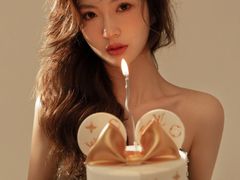 -经典婚纱摄影美学馆·私人定制