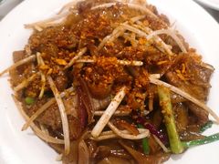 -新大咀港式茶餐厅(宝山万达店)