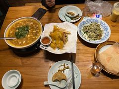 -头上红煨盐鸡·非遗院子餐厅