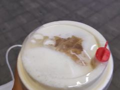 奶霜不知春-厝内小眷村(新北万达店)