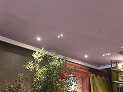 -八府香鸭·啫啫煲(华山路店)