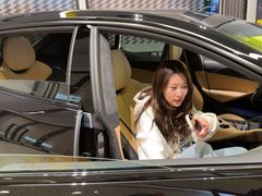 -莲花跑车(国贸商城店)