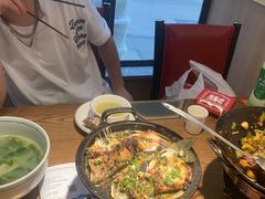 -聚鑫朋酸菜肥肠(文艺路口店)