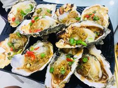 -黑龙江美食城(三角公园店)