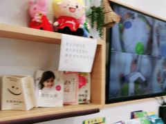 -金色雨林感统学能培训中心(武广校区)