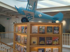 -猫的天空之城概念书店(北戴河蔚蓝海岸店)