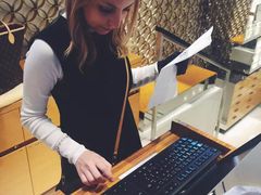 -路易·威登(香榭丽舍大道店)