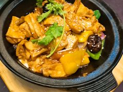 日式什菌豆腐煲-超级厨房概念餐厅(奥园广场店)