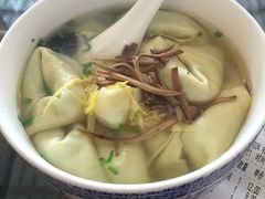 -笑来喜馄饨小笼工坊店(湖滨街店)
