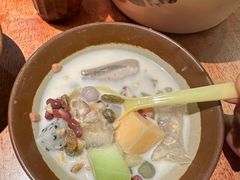 -周小明火锅(黑金冠社区店)