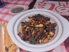 -辣小鲜·南昌大排档(船山路店)