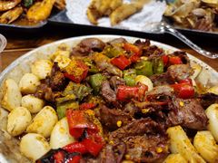 -老东镇啤酒屋海鲜加工·蒸汽海鲜·海鲜烧烤(台东店)