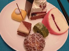 -大连星海皇冠假日酒店