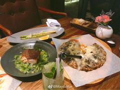 -Carbon莫卡哆·意大利复古集市餐厅(杭州大厦店)