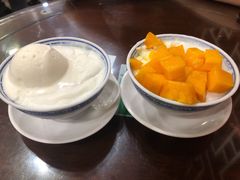 芒果双皮奶-仁信老铺甜品(北京路店)