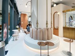 -Yearn Tours妍图(昆山万象汇店)
