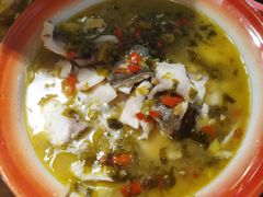 -老三样·美食研究中心(世贸路店)