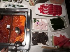 -海底捞火锅鲜切牛肉主题店(长寿路店)