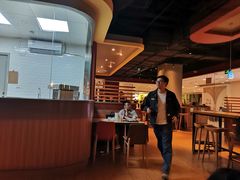 -The Habit Burger Grill 哈比特汉堡(复兴soho店)