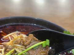 -耙豌豆重庆小面