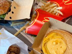 -麦当劳(展览路店)