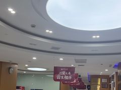 -雅悦齿科(顾村公园店)