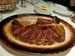 -Wolfgang’s Steakhouse 沃夫冈牛排馆(上海白玉兰广场店)